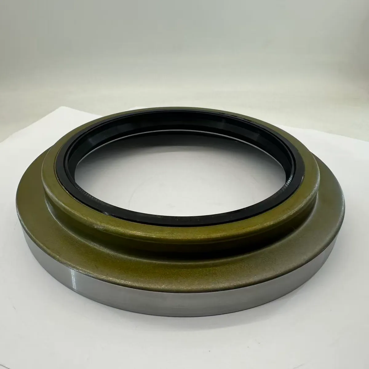 118x174x16/28mm Cassette Truck Wheel Hub Oil Seal OEM 1026679 — photo 4